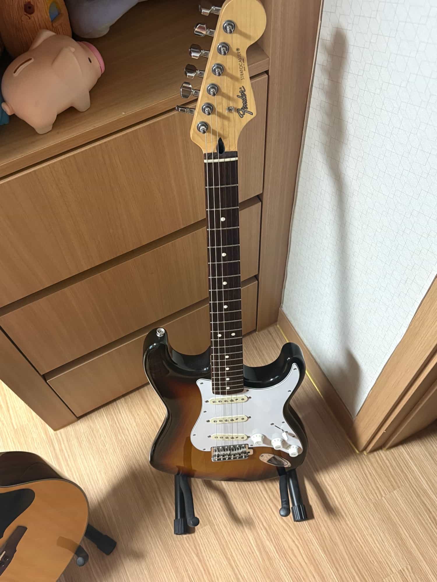 Fender-Stratocaster-1