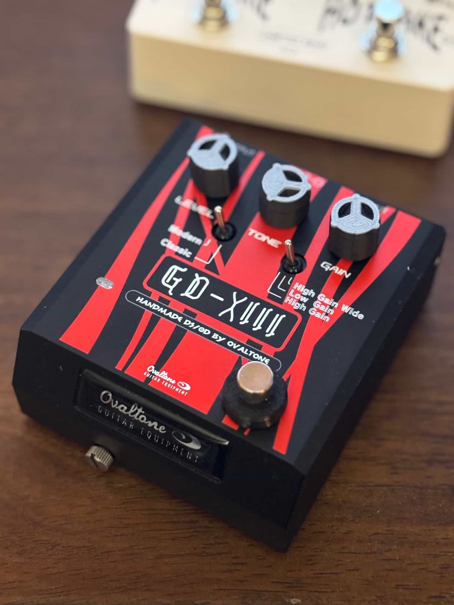 -Ovaltone GD-XIII-1