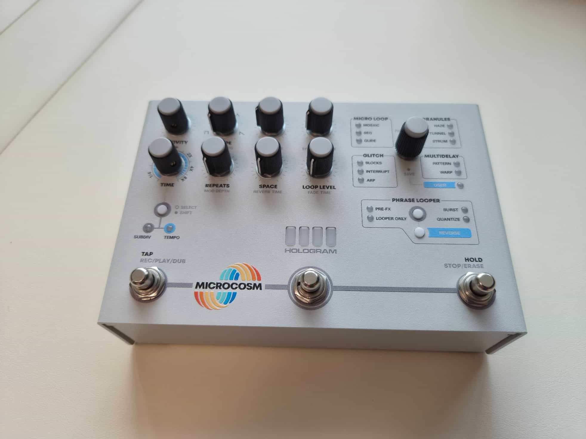 Hologram Electronics-Microcosm-1