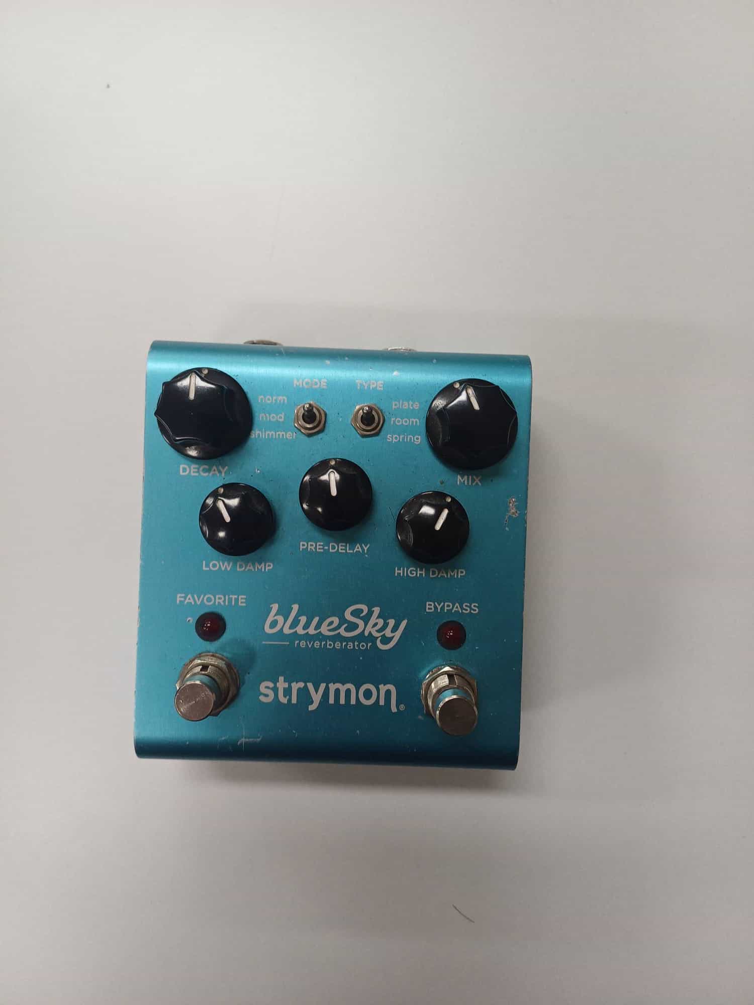 Strymon-BlueSky-1