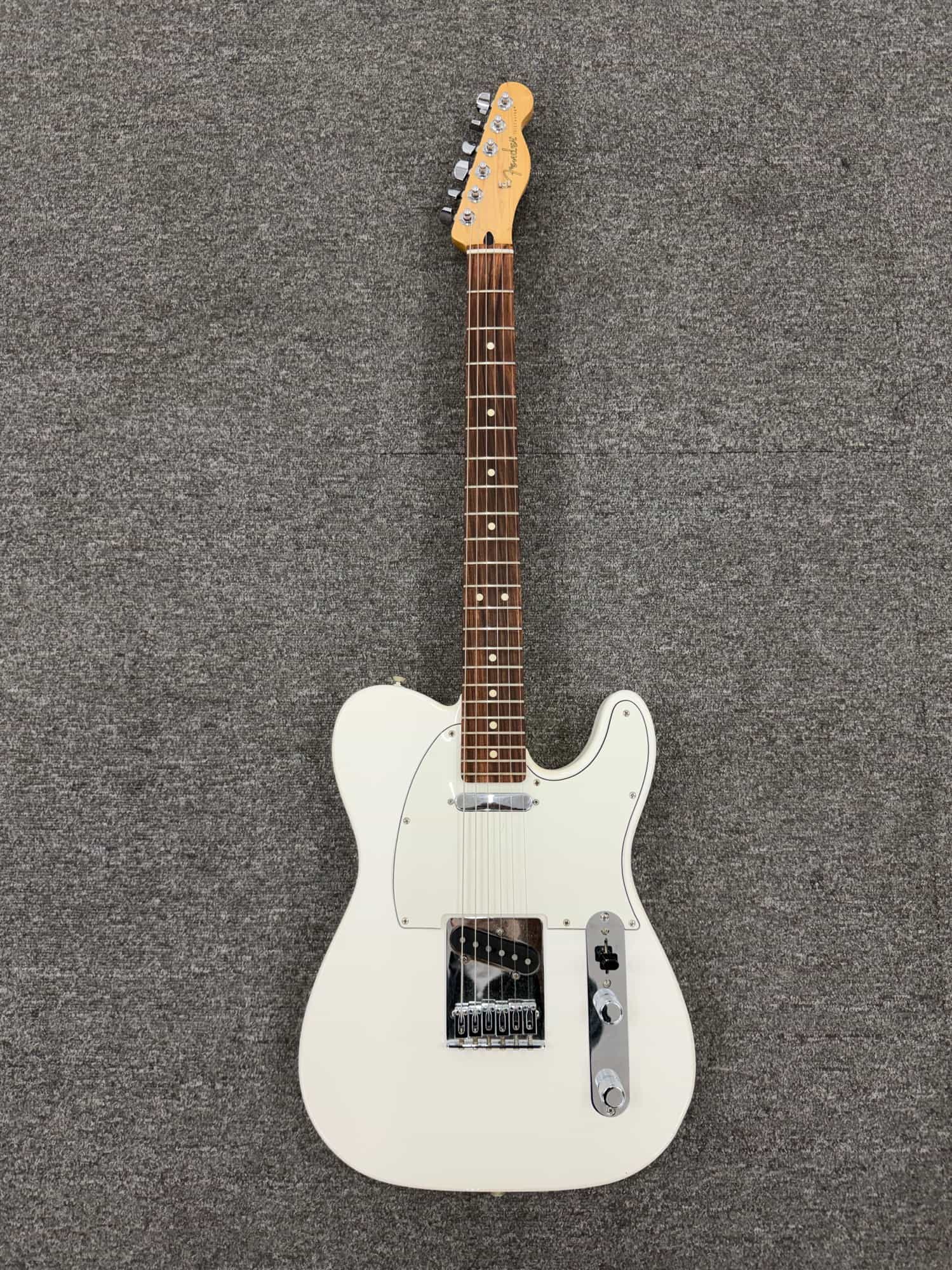 Fender-Player Telecaster-1
