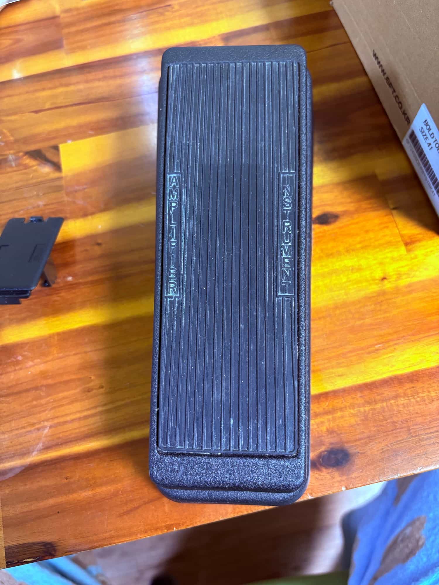 Dunlop-Cry Baby Standard Wah-1