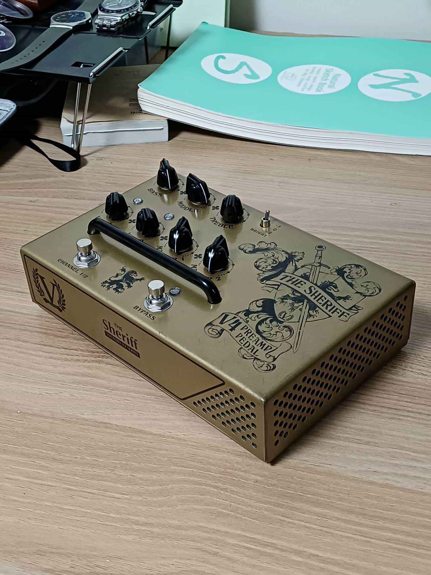 Victory Amps-V4 The Sheriff Preamp-1